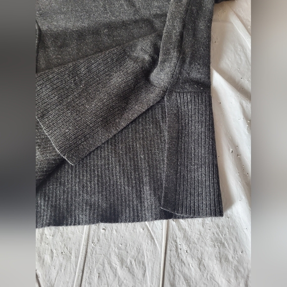 Laura Charcoal Knit Sweater, Size Small - Picture 3 of 4